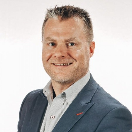 Dean Calvert