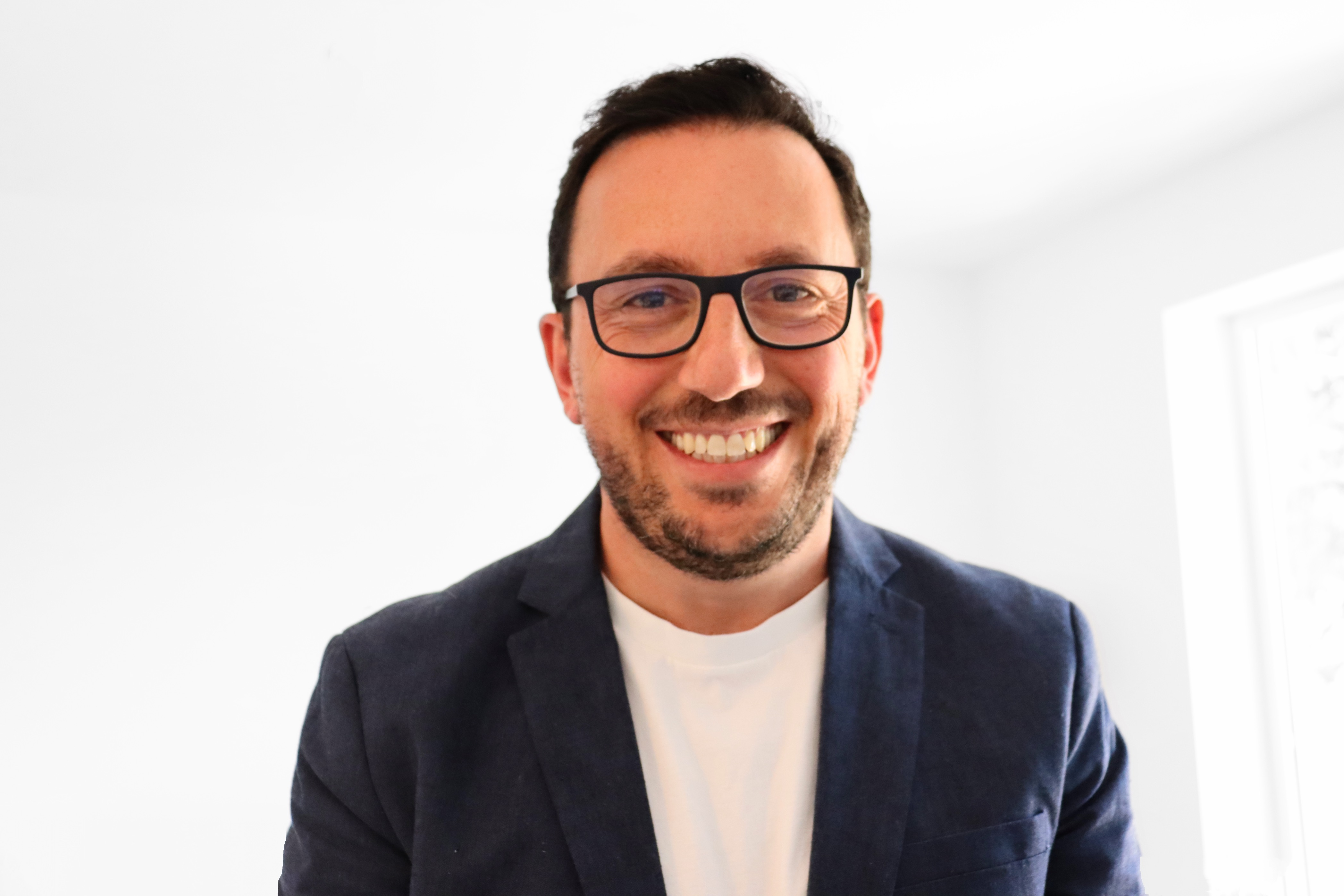 Jamie Claret Headshot
