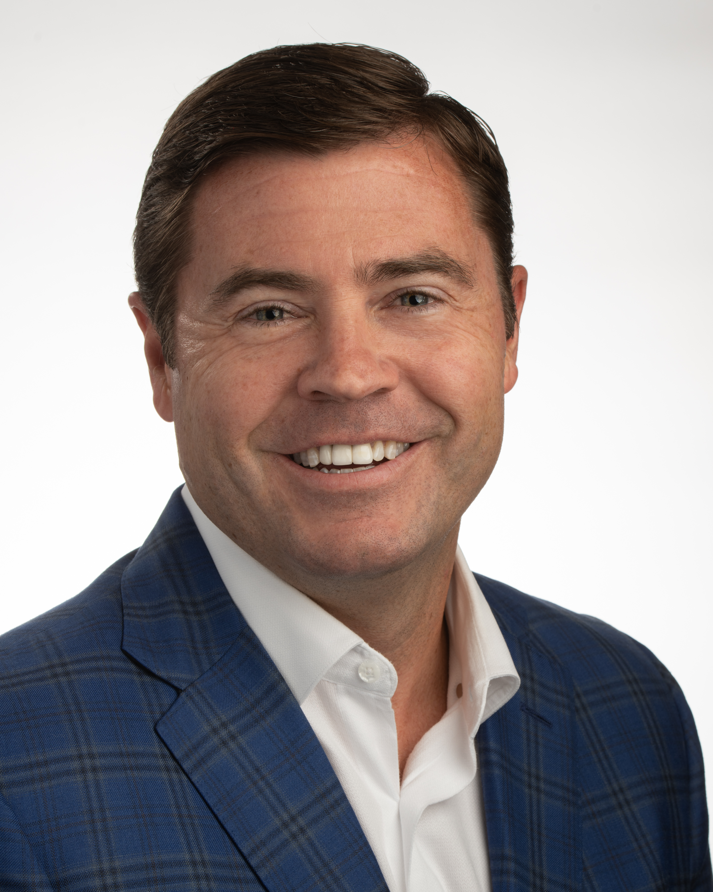 Stephen Thomas Headshot